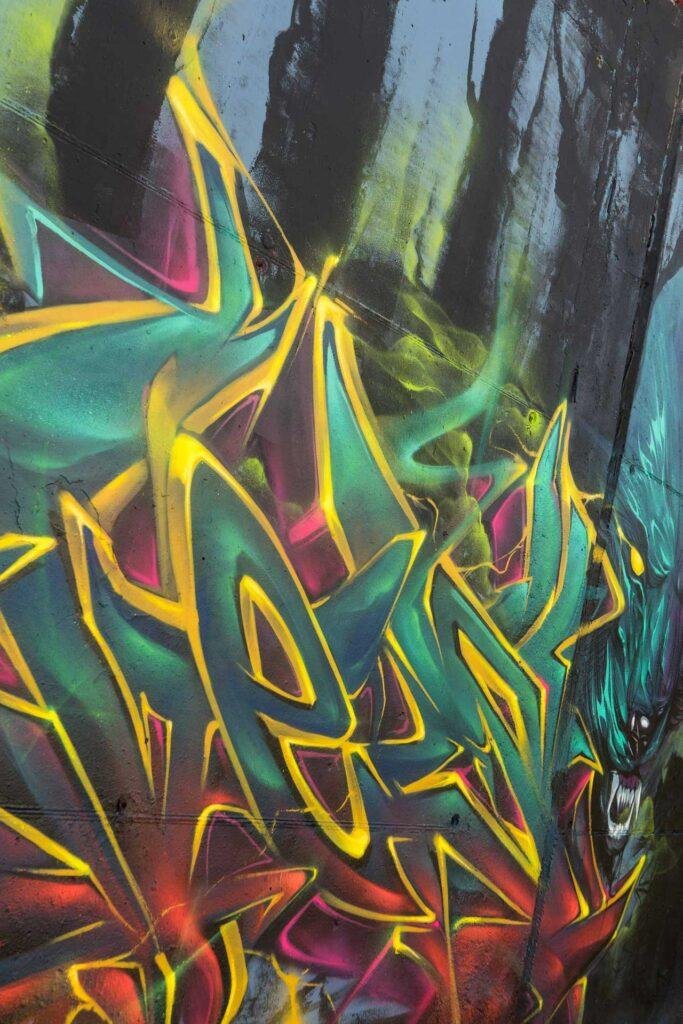 Graffiti 3D wildstyle dinámico con contraste