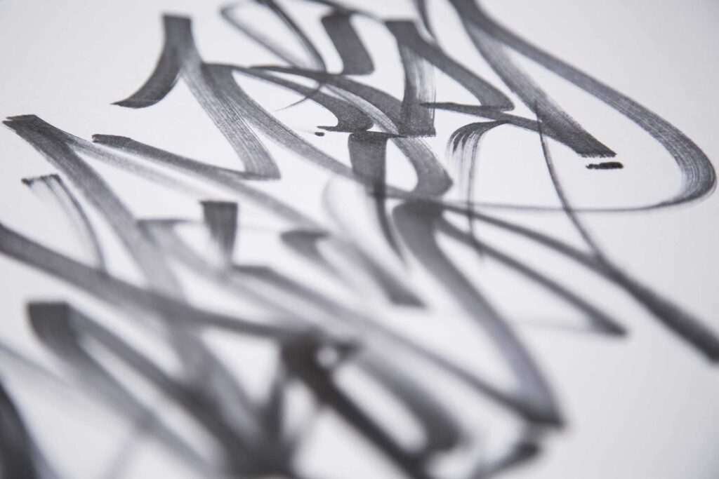 Mural con letras graffiti tag personalizadas