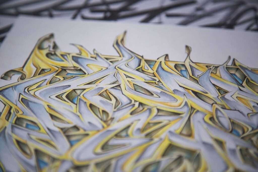Abecedario graffiti artístico con letras estilizadas