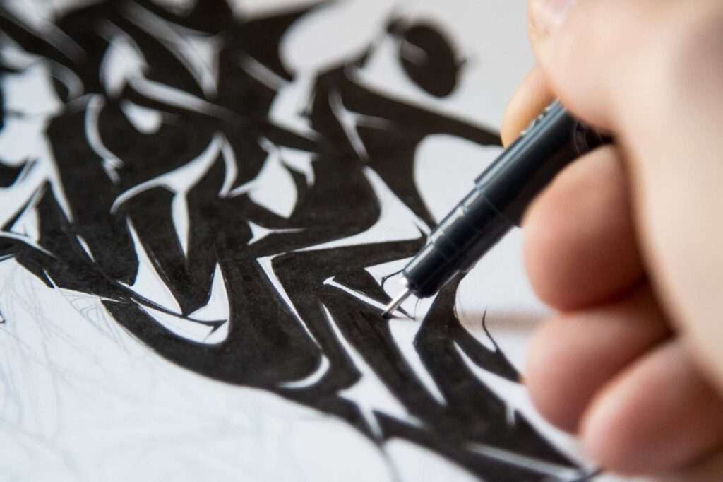 Letras decorativas en graffiti formando abecedario