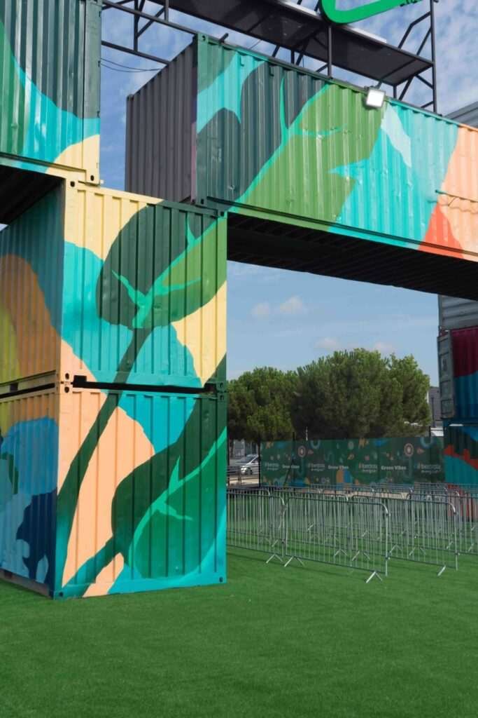 mural graffiti mad cool