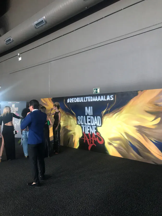 Graffiti en directo para evento de cine de Red Bull en la premiere de Mi soledad tiene alas