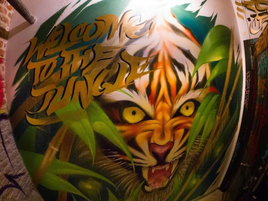 mural en sotanos y bodega