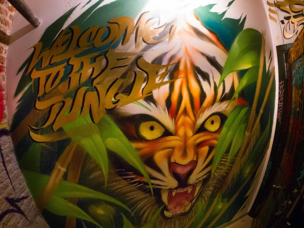 mural en sotanos y bodega