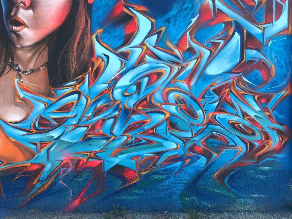 Graffiti urbano wildstyle en técnica 3D realista