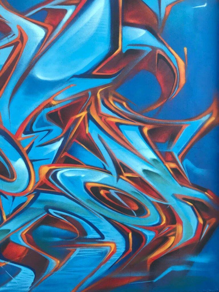 Graffiti urbano wildstyle en técnica 3D realista