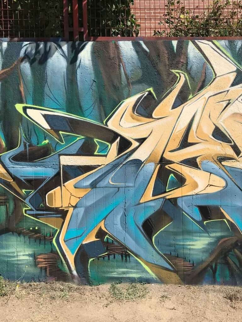 Mural Graffiti e Ilustración Parque Jericó