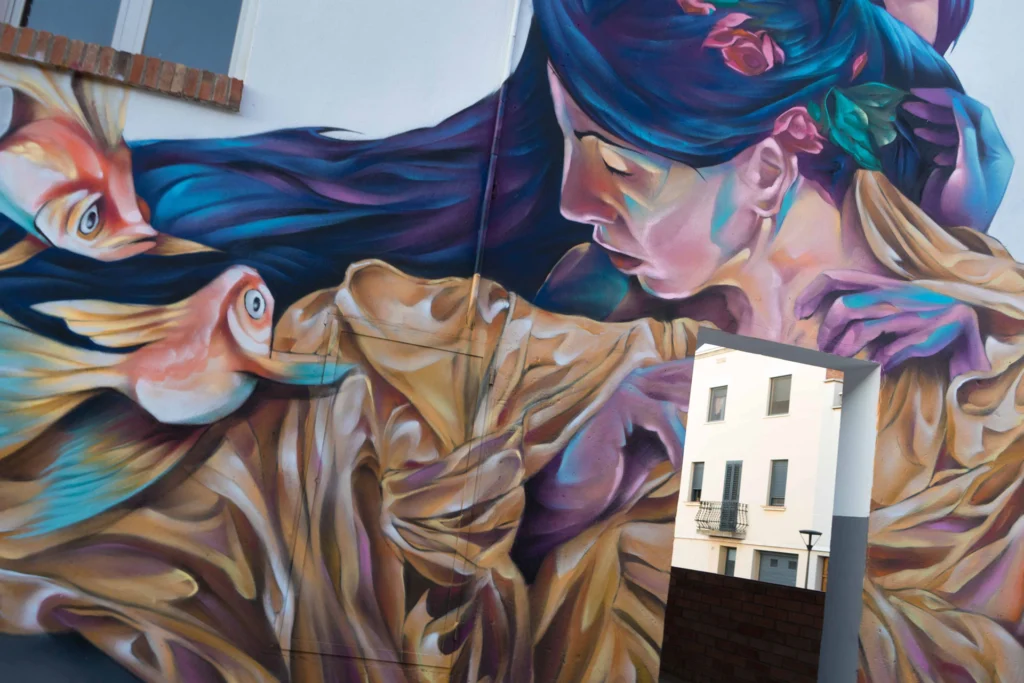 Detalle de segunda intervencion de arte urbano social por la igualdad en Castellnou de Seana El Arte Urbano