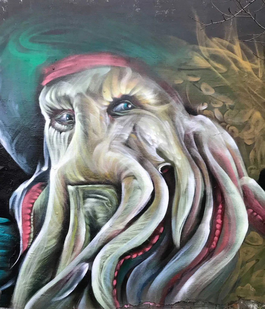 Graffiti realista de Davy Jones de Piratas del Caribe con tentáculos