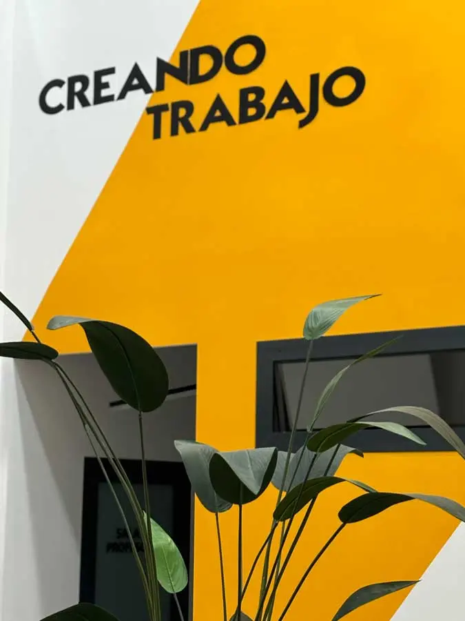 mural interior en oficinas