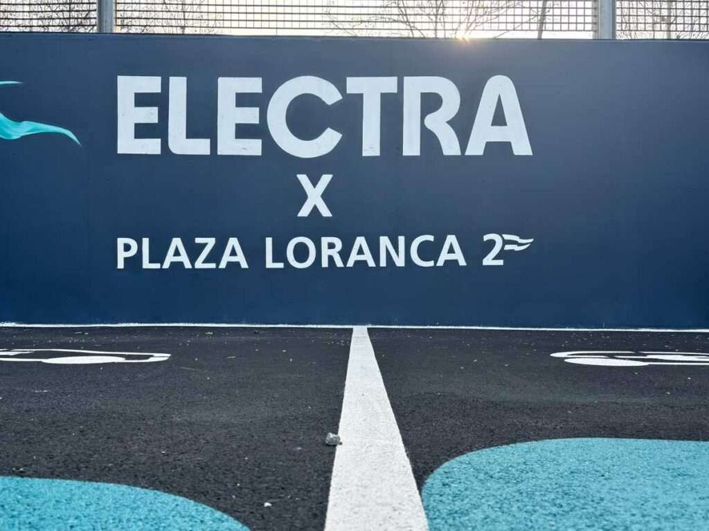 mural graffiti en parking