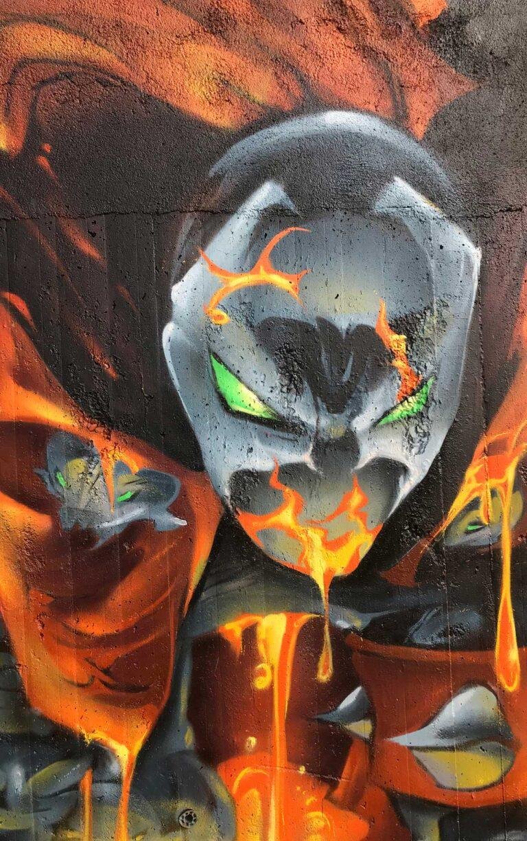Graffiti de Spawn envuelto en llamas estilo cómic