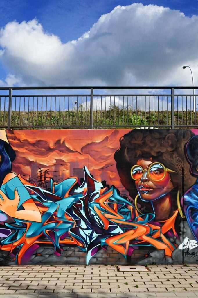 Graffiti urbano en Wiesbaden para inauguración de skatepark