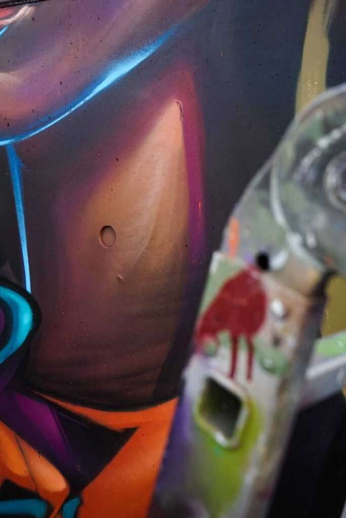Graffiti urbano en Wiesbaden para inauguración de skatepark
