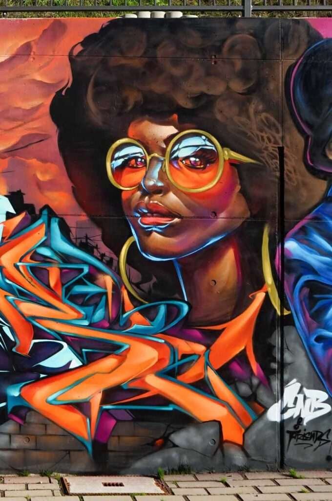 Graffiti urbano en Wiesbaden para inauguración de skatepark