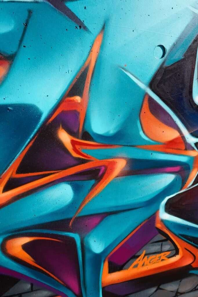 Graffiti urbano en Wiesbaden para inauguración de skatepark