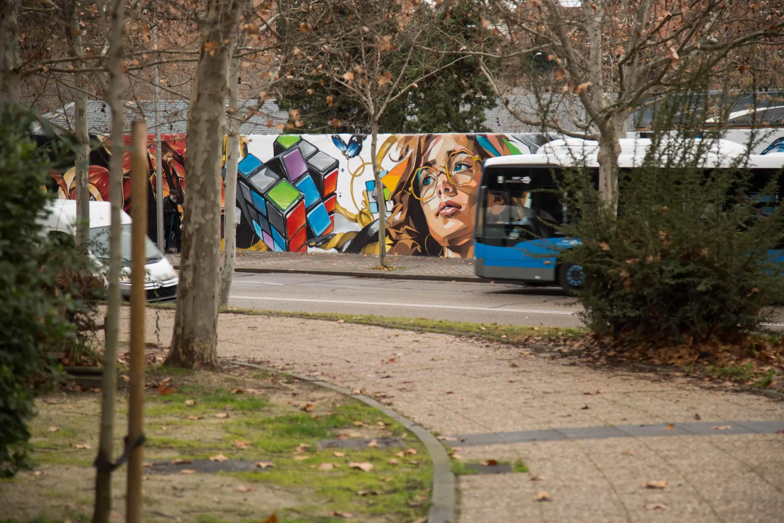 Mural fachada IES Isaac Newton, Madrid