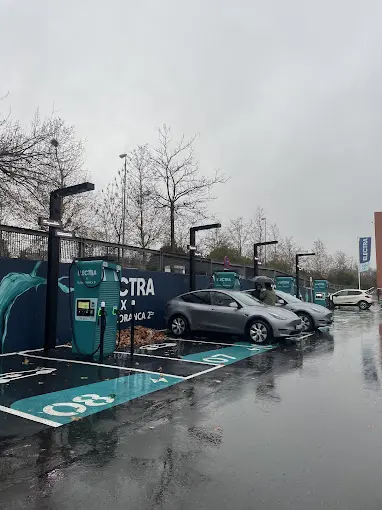 mural graffiti en parking