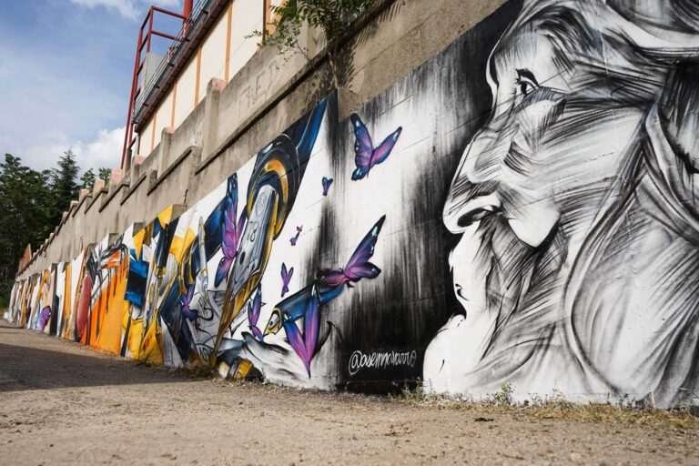 Mural artístico en instituto de educación secundaria · El Arte Urbano