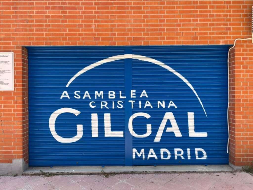 Mural en cierres metálicos Gilgal Madrid