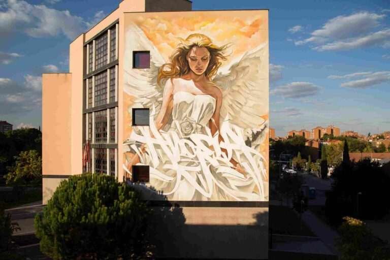 Mural "Ángela" en proceso · proyecto Muraltalaz Junta Municipal Moratalaz Madrid · El Arte Urbano