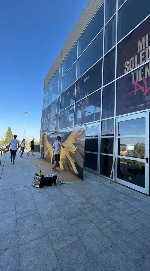 mural en cines y teatros