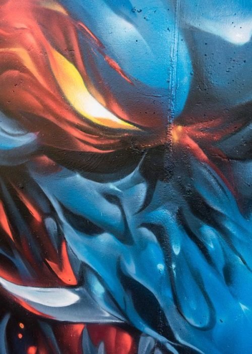 Mural Graffiti demonio japones