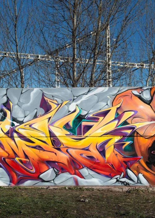 Mural Graffiti juggernaut