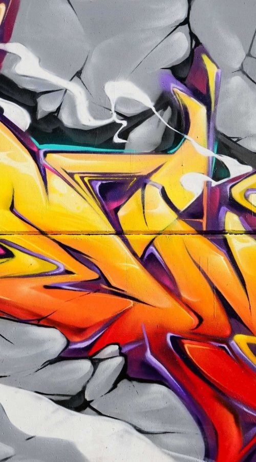 Mural Graffiti juggernaut