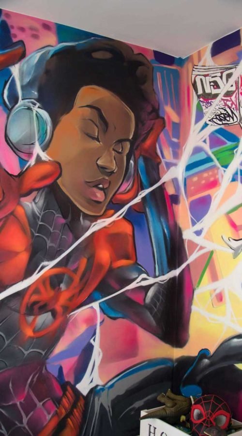 mural Graffiti Spiderman en habitación infantil