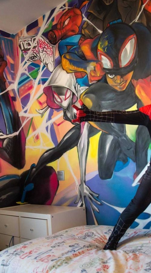 mural Graffiti Spiderman en habitación infantil