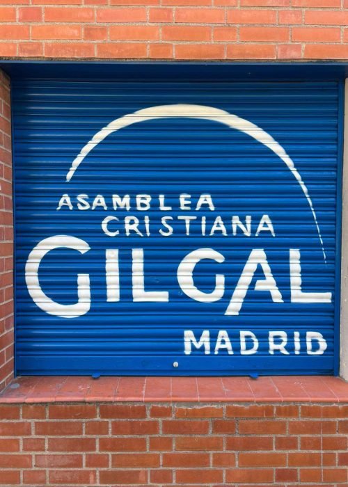 Mural en cierres metálicos Gilgal Madrid