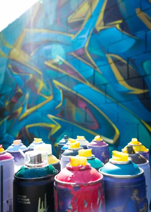 Graffiti tridimensional wildstyle con formas energéticas