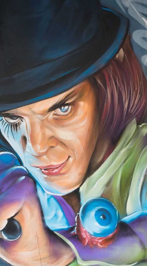 Retrato de Alex en mural graffiti inspirado en La Naranja Mecánica