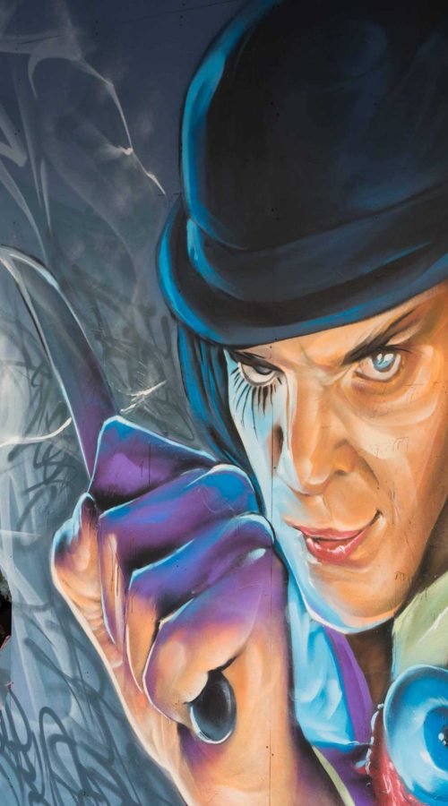 Retrato de Alex en mural graffiti inspirado en La Naranja Mecánica