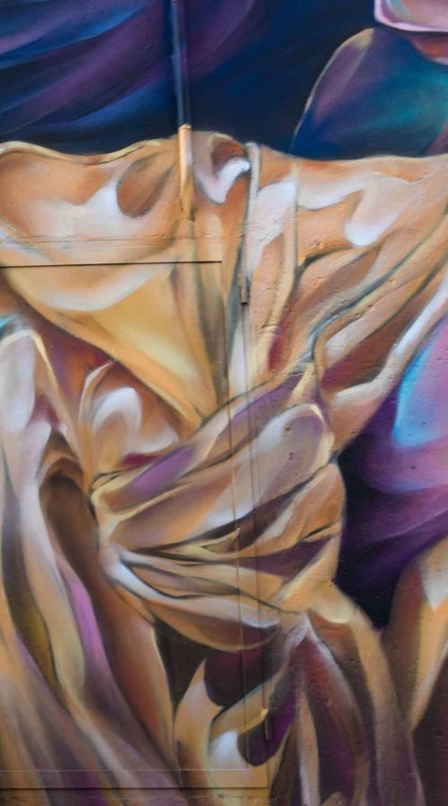 Detalle de segunda intervencion de arte urbano social por la igualdad en Castellnou de Seana El Arte Urbano