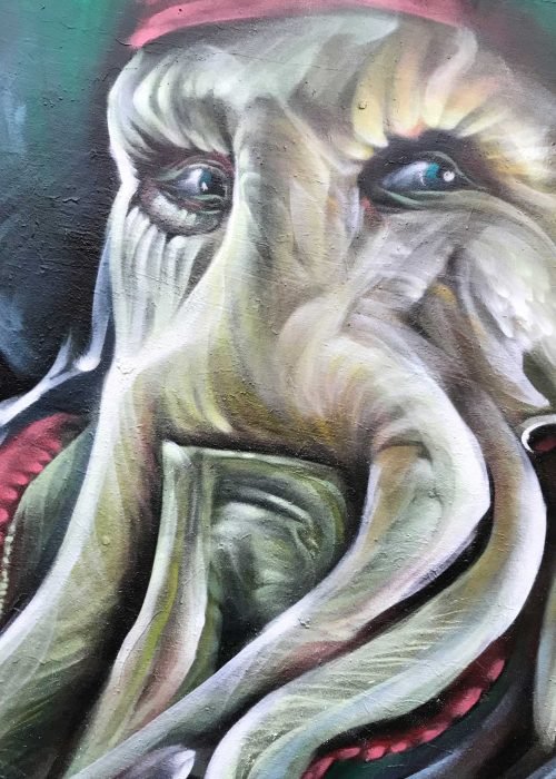 Graffiti realista de Davy Jones de Piratas del Caribe con tentáculos