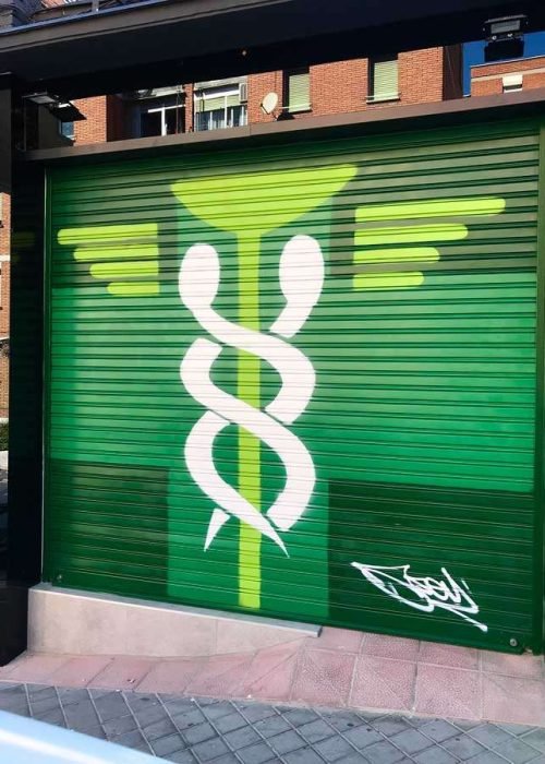 mural graffiti en farmacia