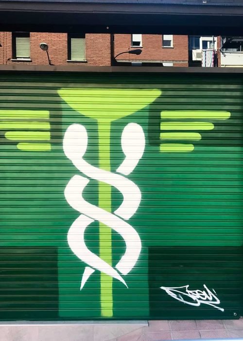 mural graffiti en farmacia
