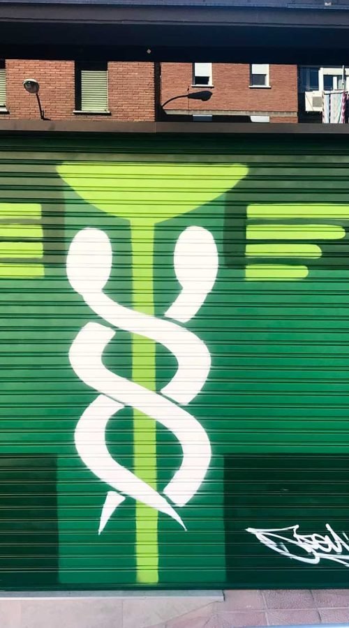 mural graffiti en farmacia