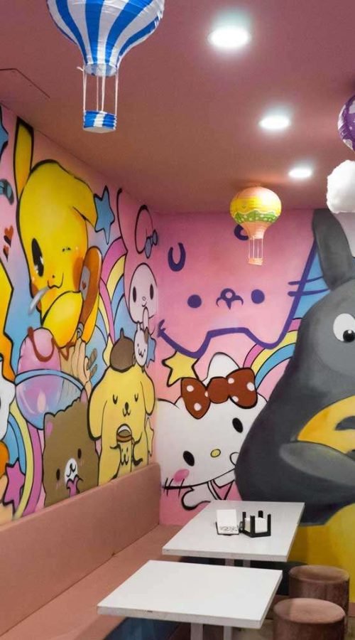 Mural decorativo interior colorido y llamativo para negocio comercial