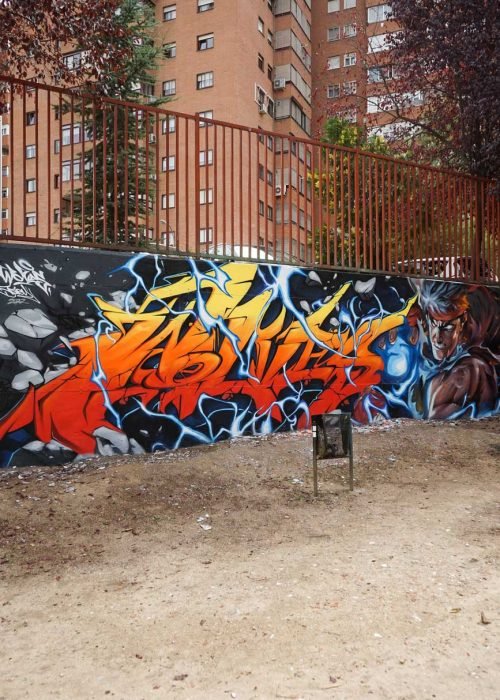 Mural con Ryu de Street Fighter en estilo graffiti para decoración interior