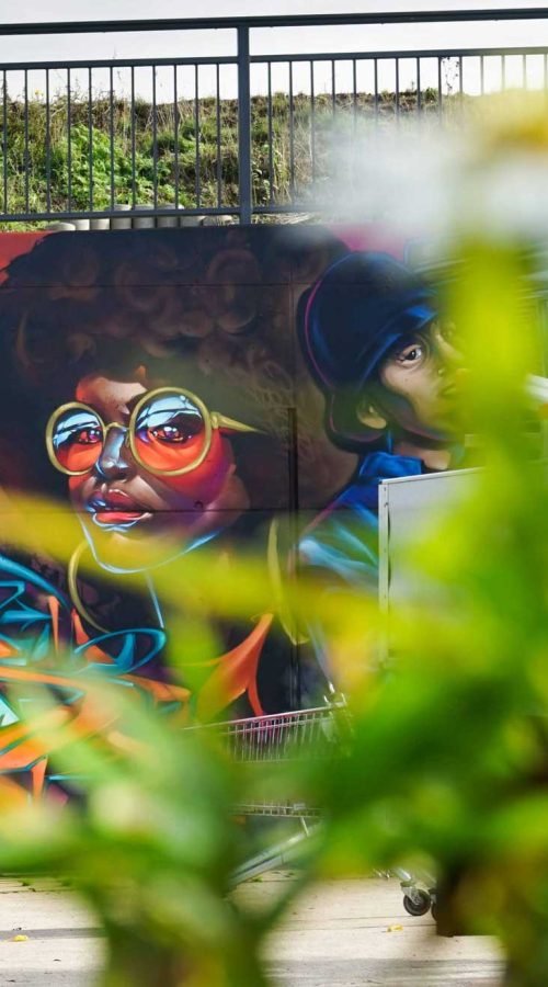 Graffiti urbano en Wiesbaden para inauguración de skatepark