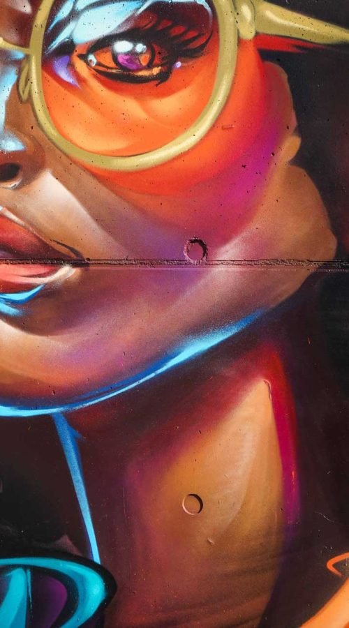 Graffiti urbano en Wiesbaden para inauguración de skatepark