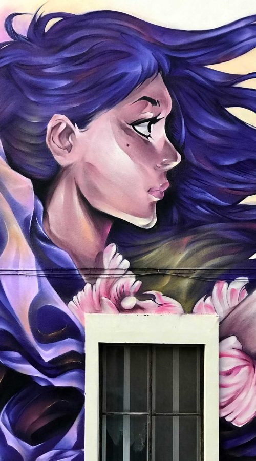 Detalle artístico de muralismo social por la igualdad y contra la violencia machista en Lleida