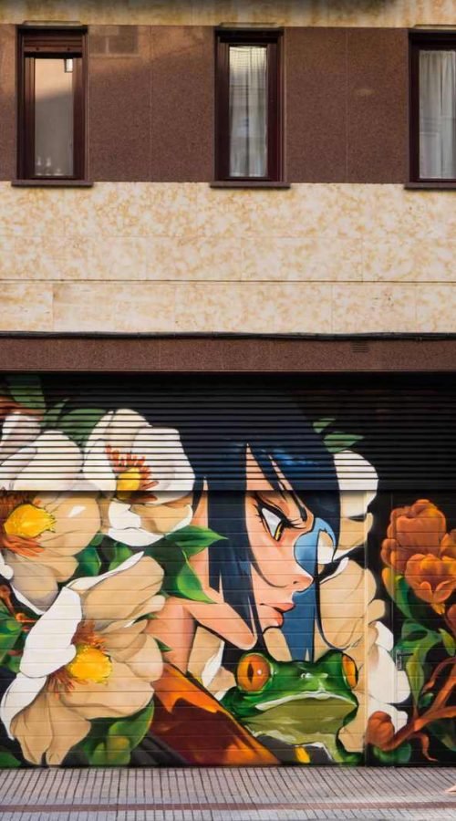 Mural de la princesa y la rana en Salamanca, obra premiada en el certamen de arte urbano ZOES