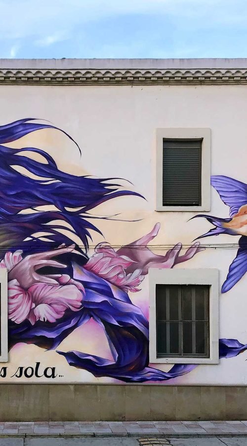 Mural monumental contra la violencia de género en Castellnou de Seana, obra de El Arte Urbano